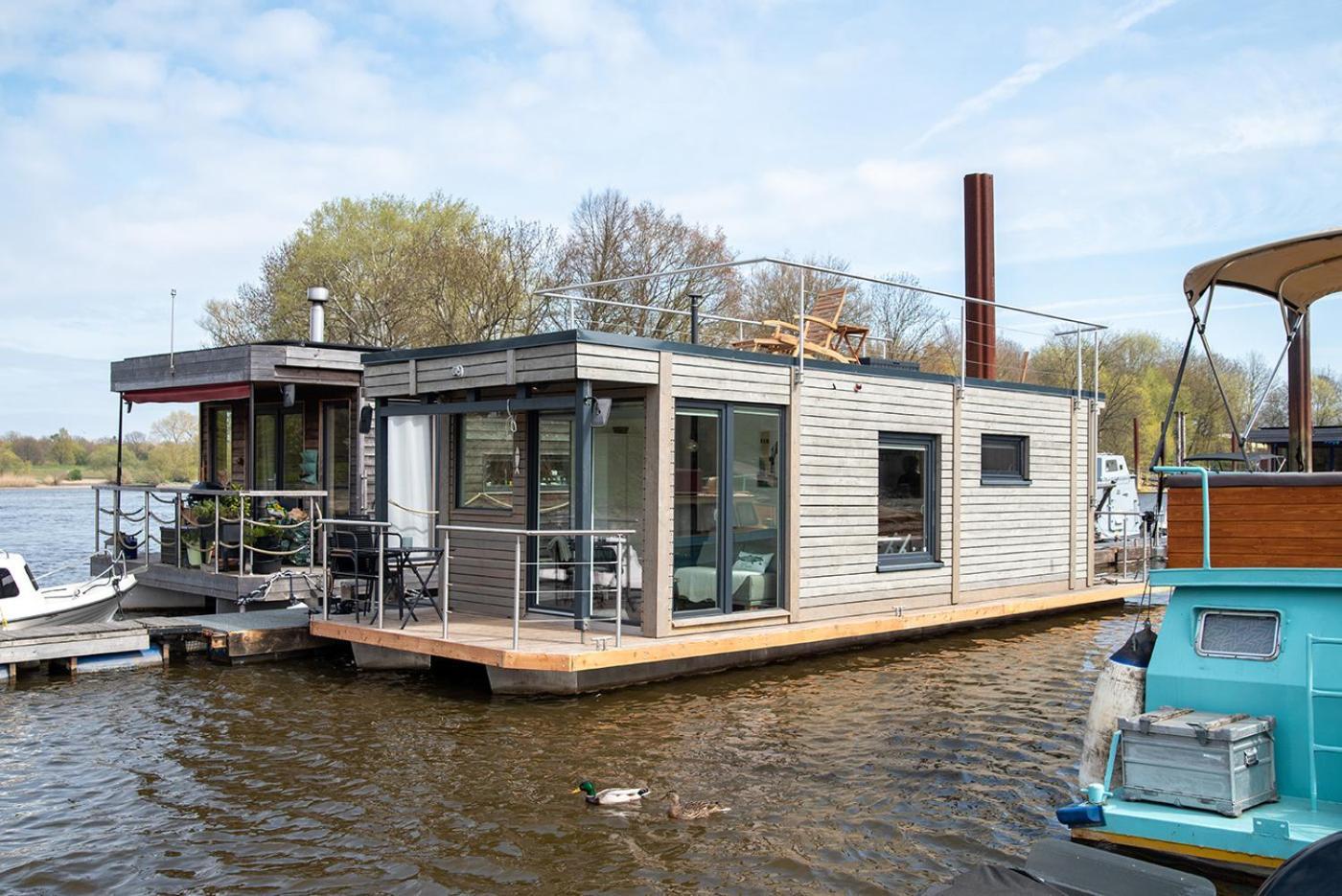 Hotel Hausboot Wilma Hamburg Exterior foto